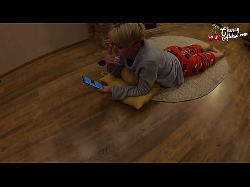 ❤️ Crazy blonde suger stor pikk suger og spretter på den - analsex ☑ Kvalitetssex ved no.pornmega-com.ru ❌